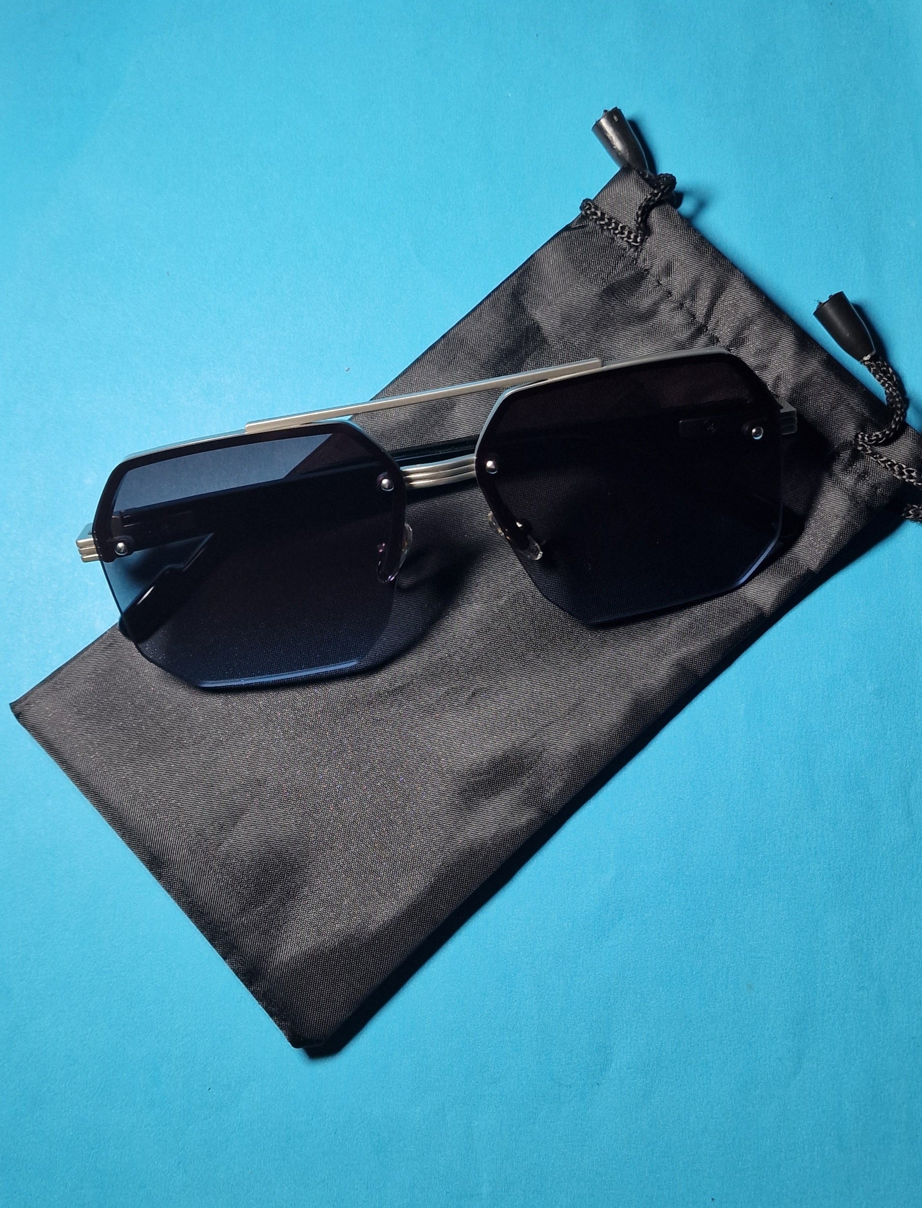 Thick Aviator Sunglasses image 0